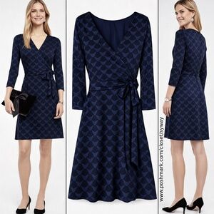 Ann Taylor Blue Geometric Print Quarter Sleeve Wrap Dress